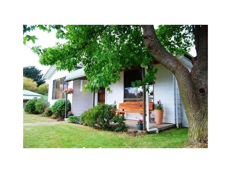 18 Meander Valley Road, Westbury TAS 7303