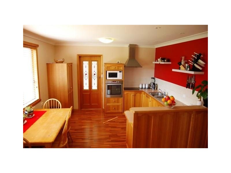 18 Meander Valley Road, Westbury TAS 7303