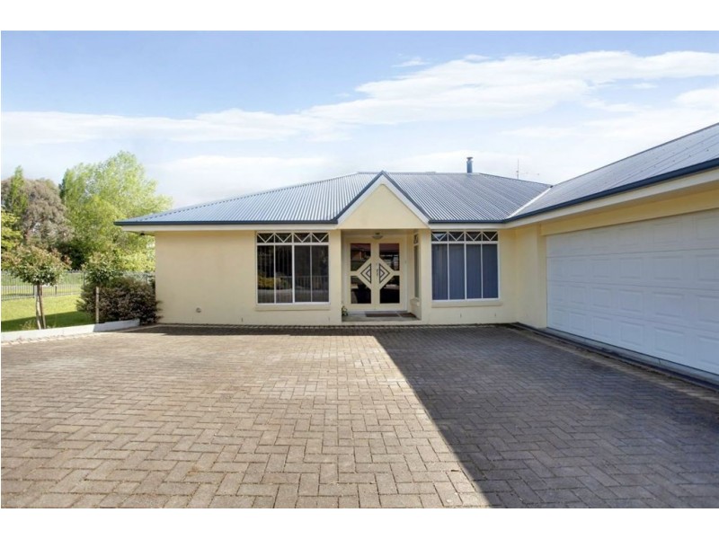 16 Rickman Street, Deloraine TAS 7304