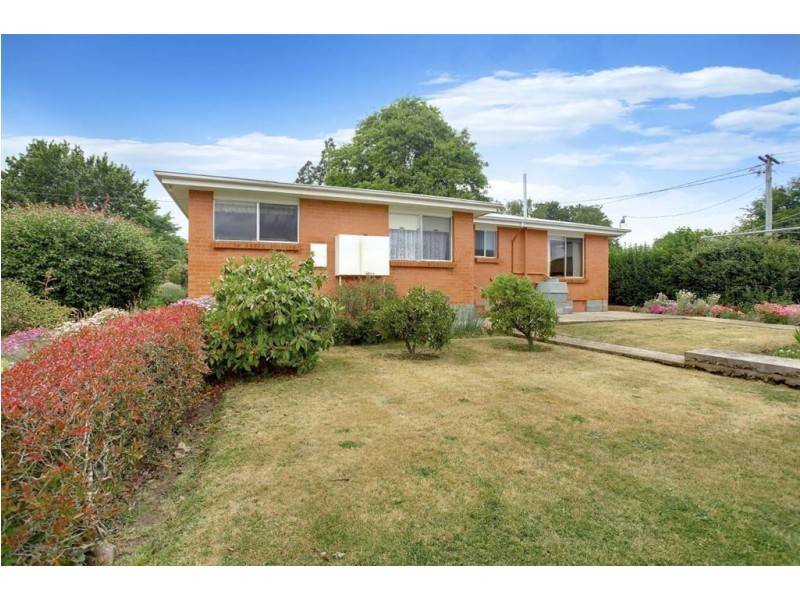 18 Lonsdale Promenade, Westbury TAS 7303