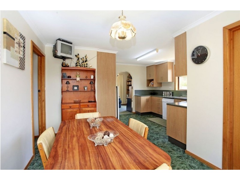 13 Taylor Street, Westbury TAS 7303