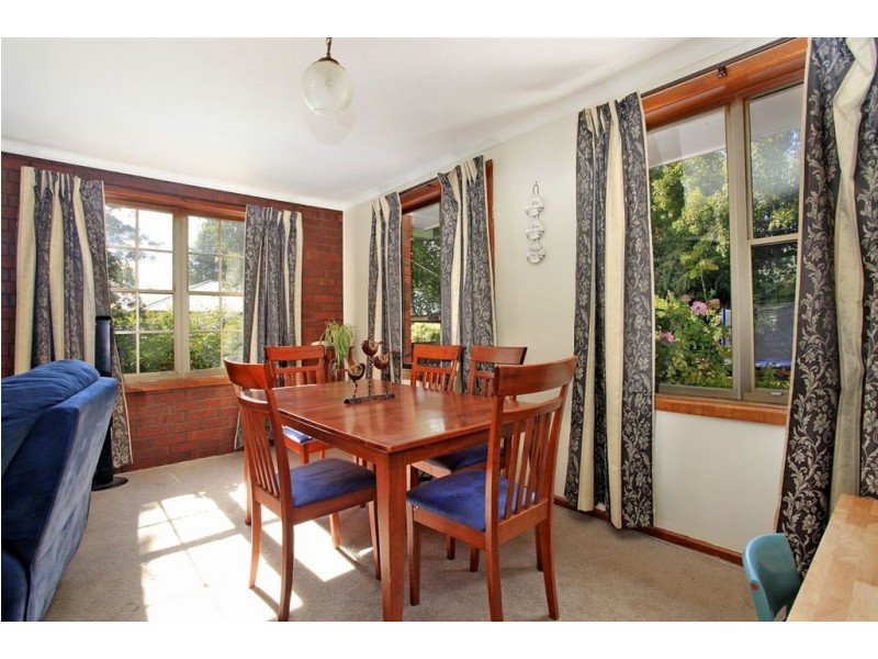 50 Meander Valley Road, Deloraine TAS 7304