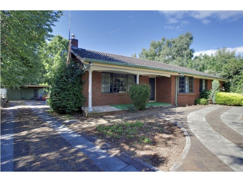 50 Meander Valley Road, Deloraine TAS 7304