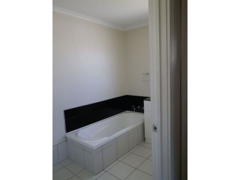 16 Keithleigh st, Youngtown TAS 7249