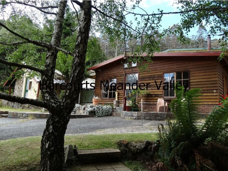 13101 Highland Lakes Road, Golden Valley TAS 7304