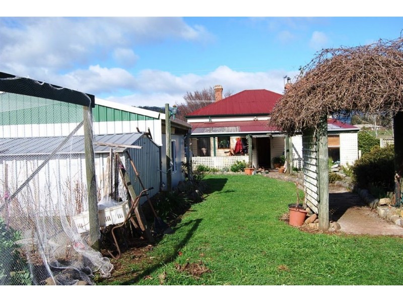 30 Pioneer Drive, Mole Creek TAS 7304