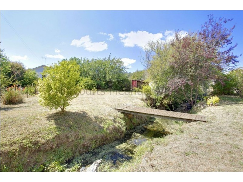 98 Pioneer Drive, Mole Creek TAS 7304
