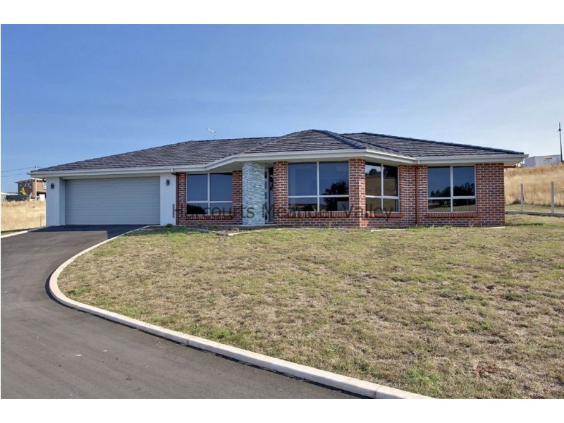4 Carl Court, Deloraine TAS 7304