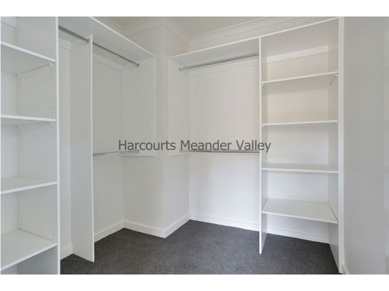 4 Carl Court, Deloraine TAS 7304