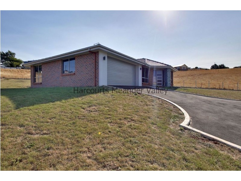 4 Carl Court, Deloraine TAS 7304