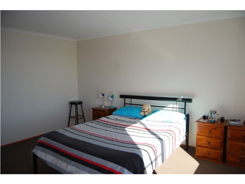 15 Meander Valley Road, Deloraine TAS 7304