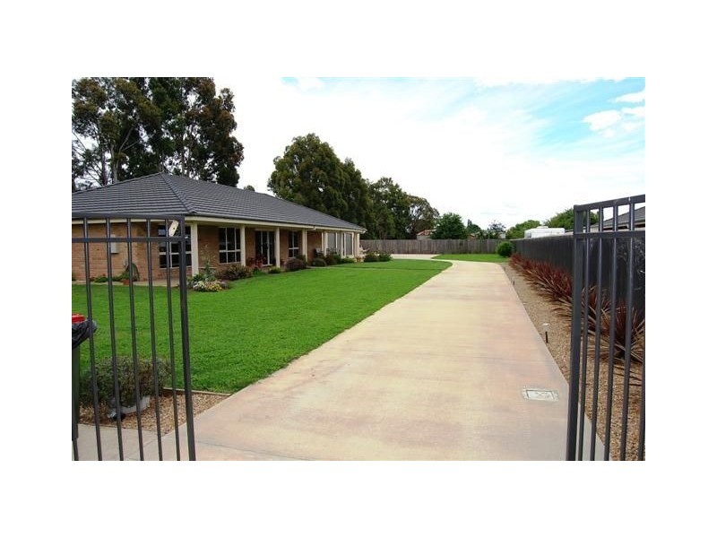 40 Taylor Street, Westbury TAS 7303