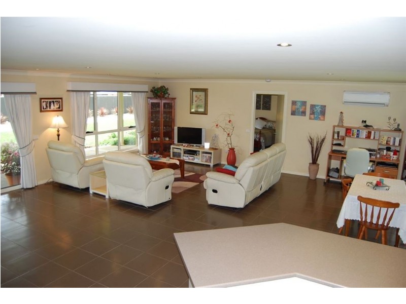 40 Taylor Street, Westbury TAS 7303