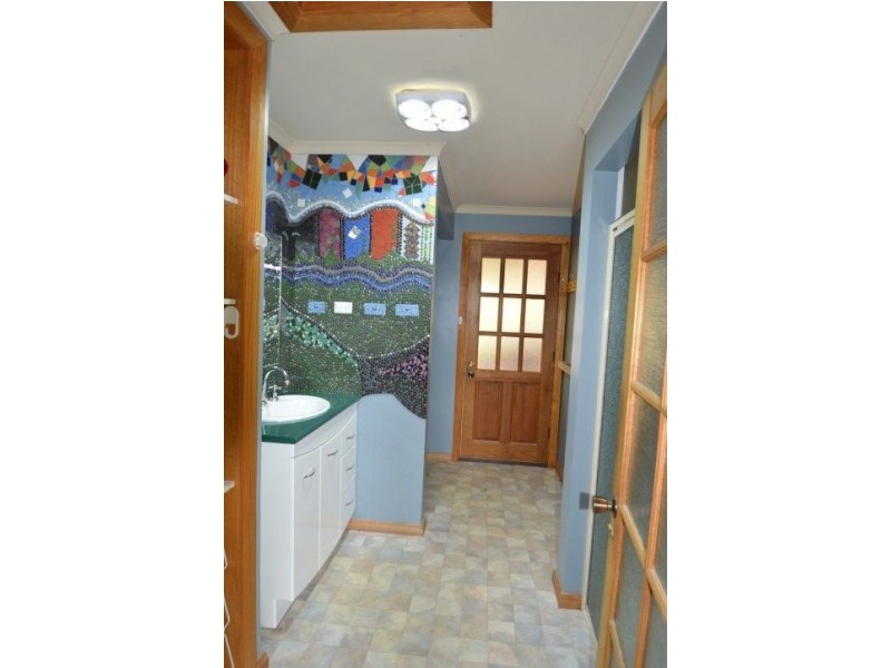 120 Pumicestone Road, Deloraine TAS 7304