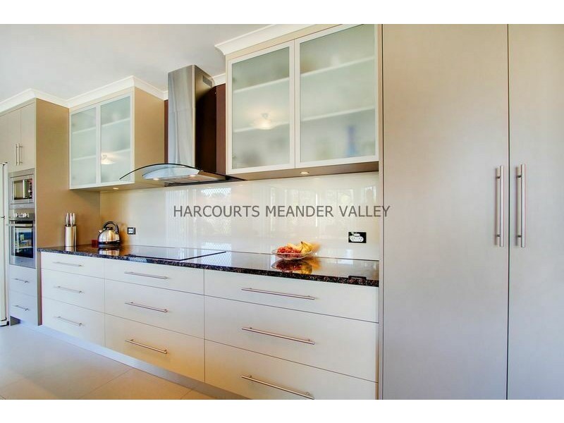 84 Samuel Street, Elizabeth Town TAS 7304