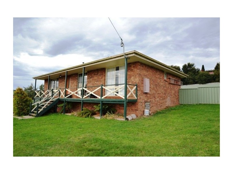 6 East Goderich Street, Deloraine TAS 7304