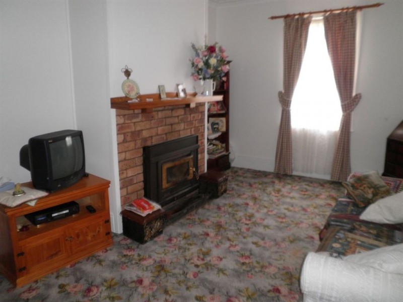 16 Lonsdale Promenade, Westbury TAS 7303