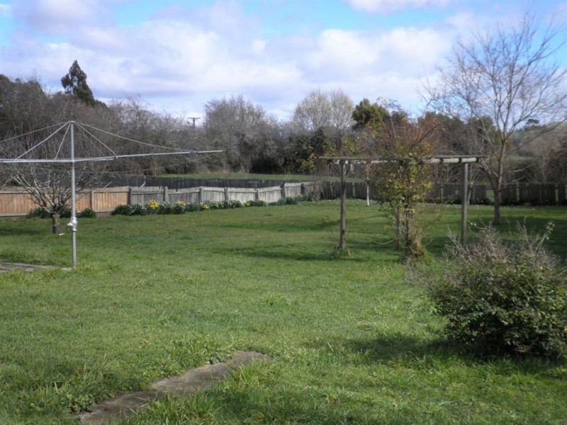 16 Lonsdale Promenade, Westbury TAS 7303