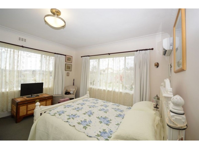 131 Emu Bay Road, Deloraine TAS 7304