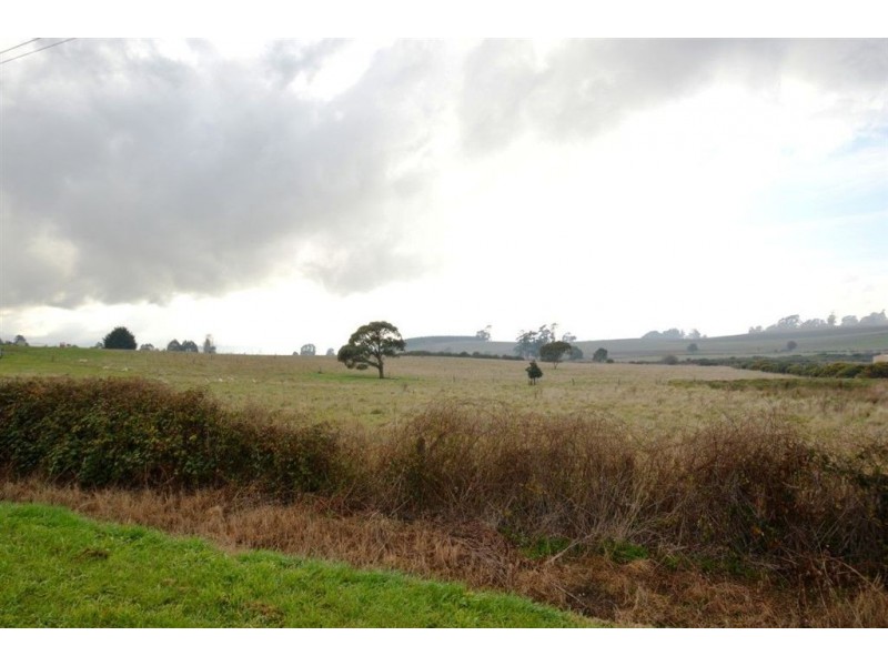 75 East Barrack Street, Deloraine TAS 7304