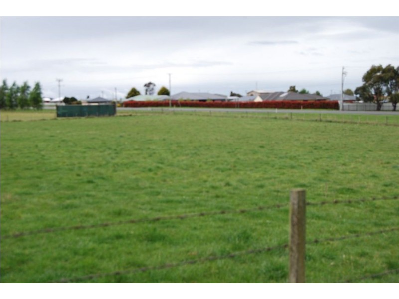 Lot 3 Emu Bay Road, Deloraine TAS 7304