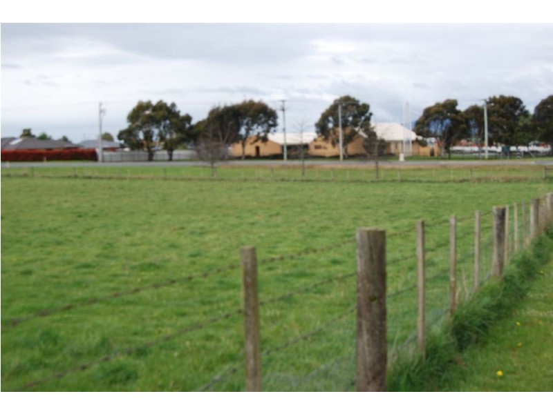 Lot 3 Emu Bay Road, Deloraine TAS 7304