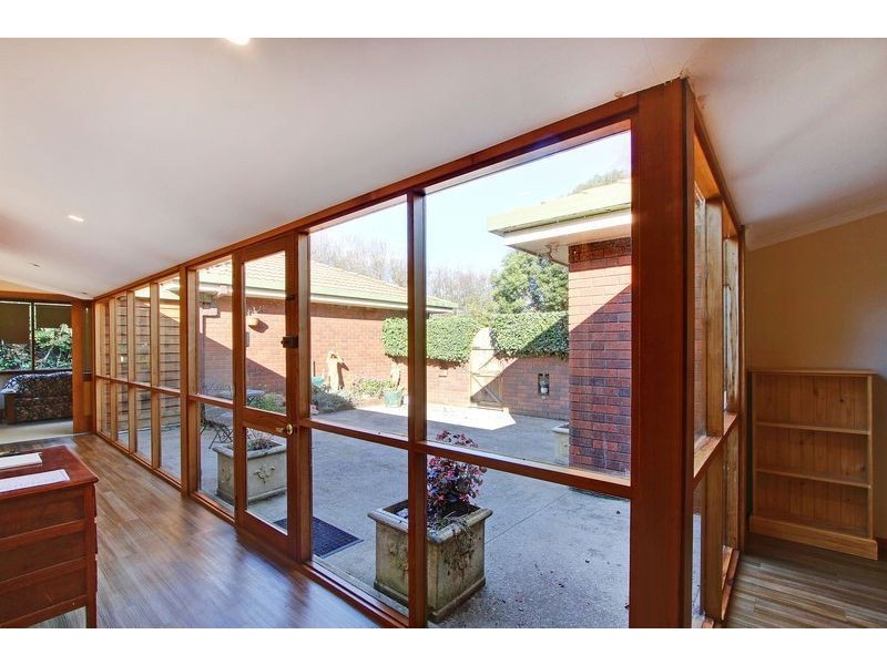 52 Meander Valley Highway, Deloraine TAS 7304