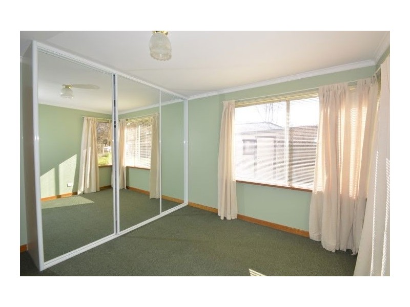 8 Lonsdale Promenade, Westbury TAS 7303