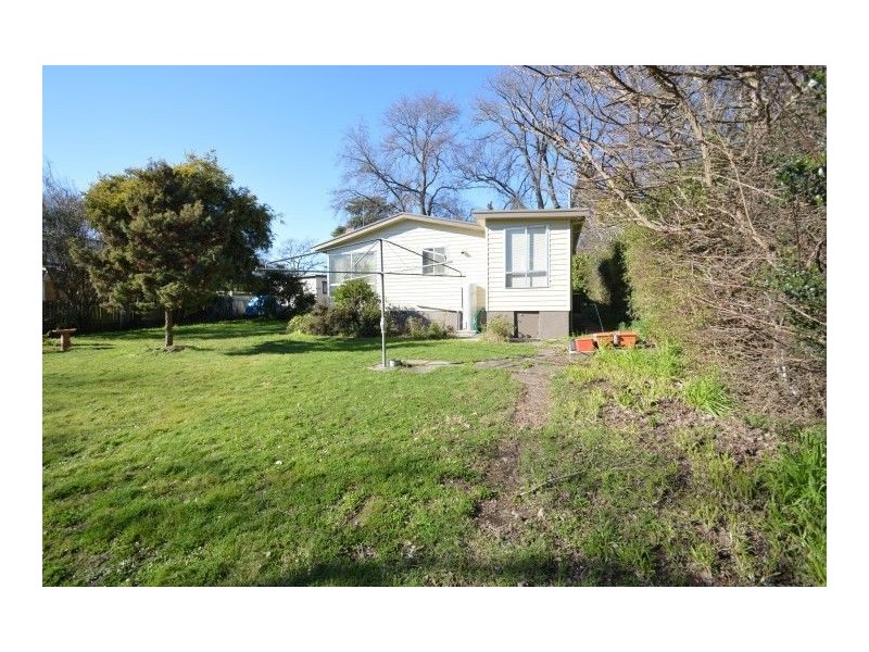 8 Lonsdale Promenade, Westbury TAS 7303