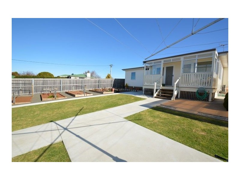 87 West Goderich Street, Deloraine TAS 7304