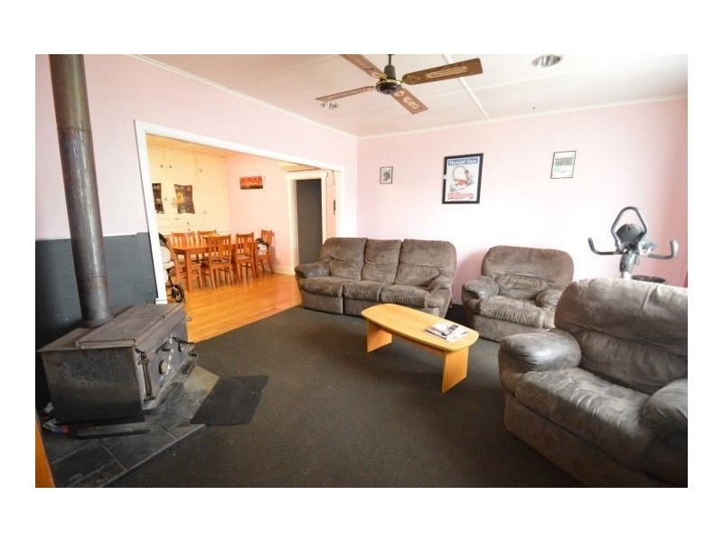 15 Lansdowne Place, Deloraine TAS 7304