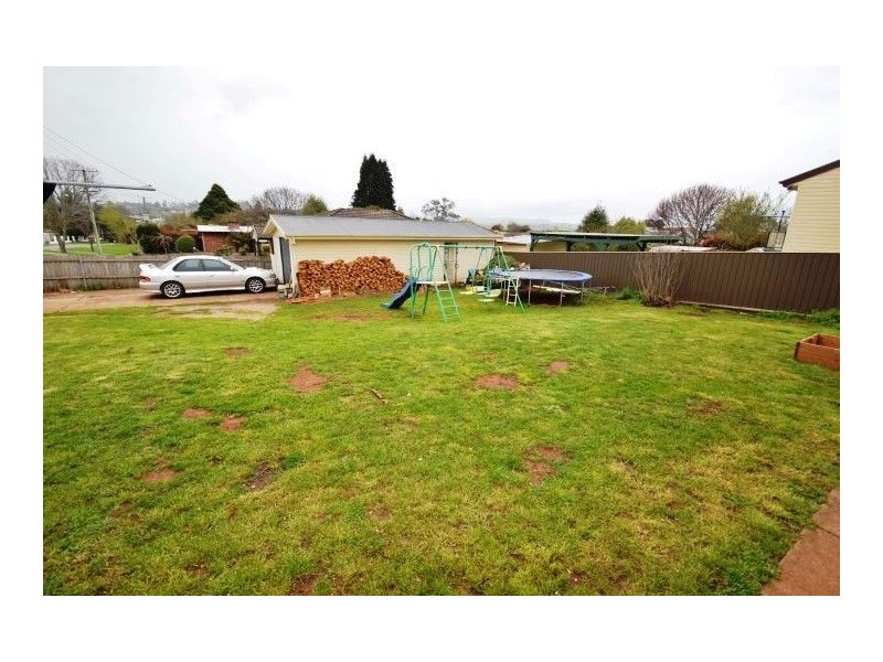 15 Lansdowne Place, Deloraine TAS 7304