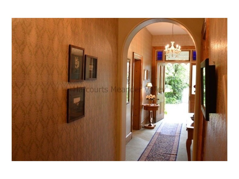 13 Lonsdale Promenade, Westbury TAS 7303