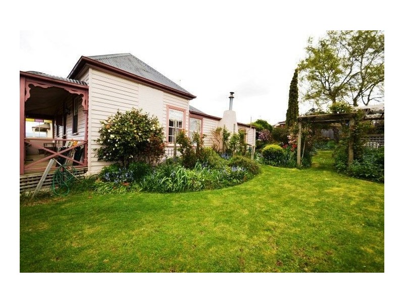 43 Weston Street, Deloraine TAS 7304