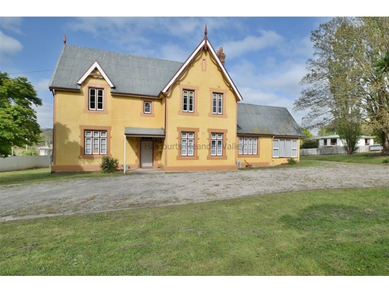 8 West Church Street, Deloraine TAS 7304