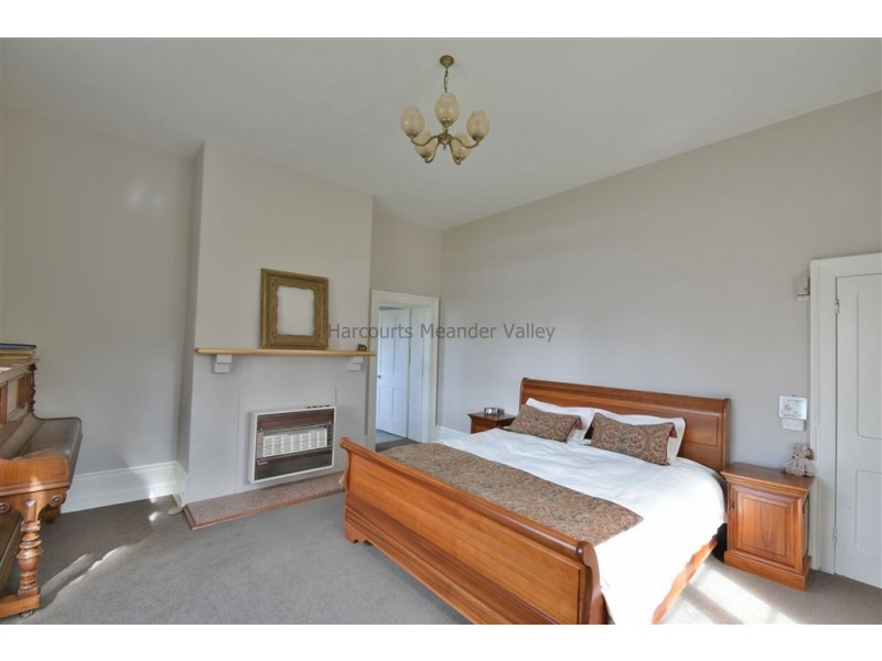 8 West Church Street, Deloraine TAS 7304