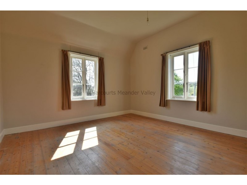 8 West Church Street, Deloraine TAS 7304