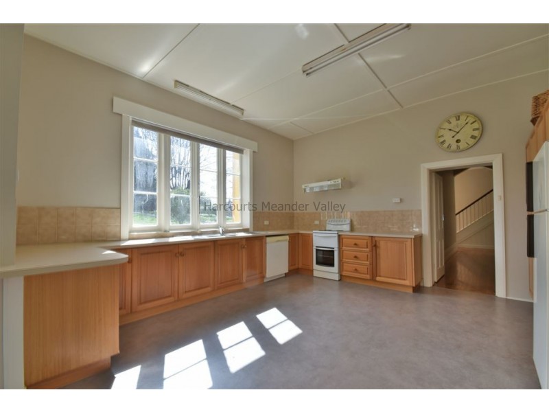 8 West Church Street, Deloraine TAS 7304