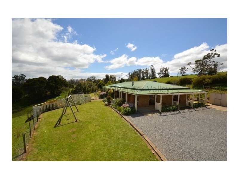 29 Dynans Bridge Road, Weegena TAS 7304