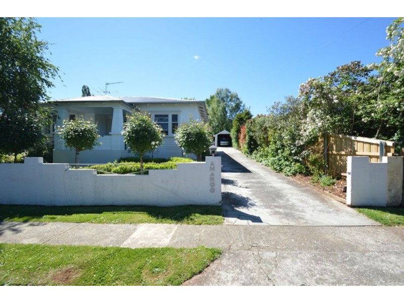 37 West Parade, Deloraine TAS 7304