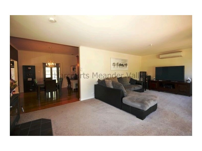 37 West Parade, Deloraine TAS 7304