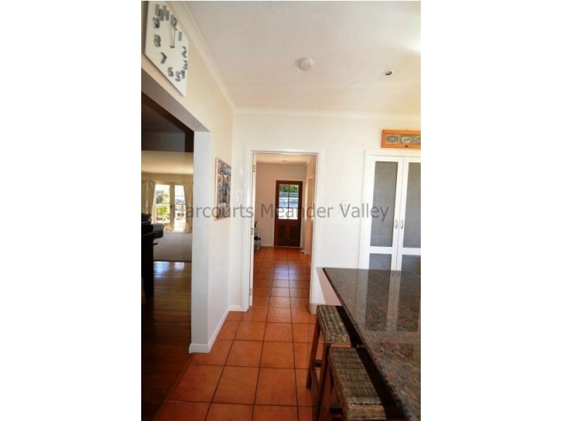 37 West Parade, Deloraine TAS 7304