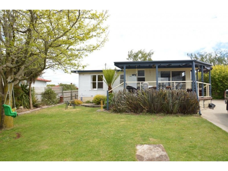 81 West Goderich Street, Deloraine TAS 7304