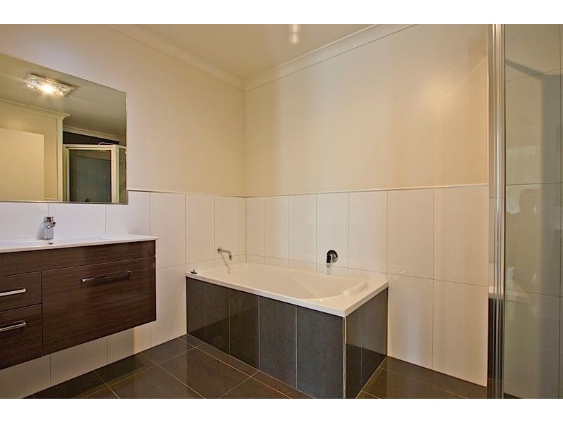 2/77A William Street, Westbury TAS 7303