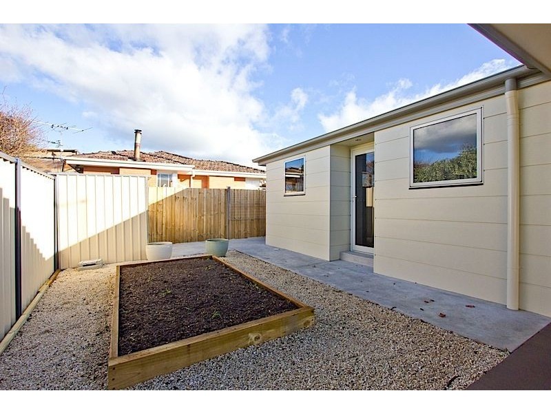 2/77A William Street, Westbury TAS 7303