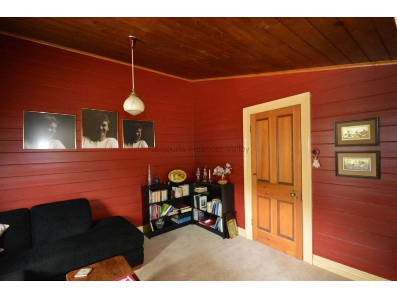 38 Meander Valley Road, Westbury TAS 7303