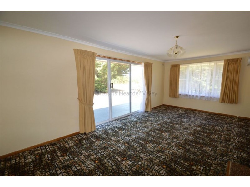 35 Mary  St, Westbury TAS 7303