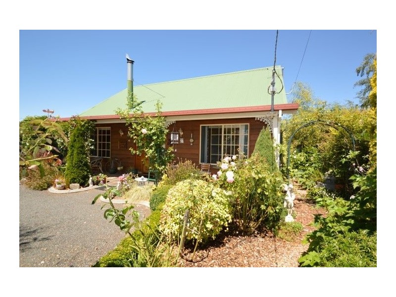 45 Grigg St, Deloraine TAS 7304