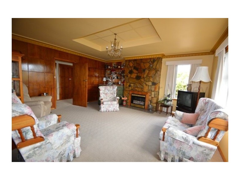 48 East Church Street, Deloraine TAS 7304