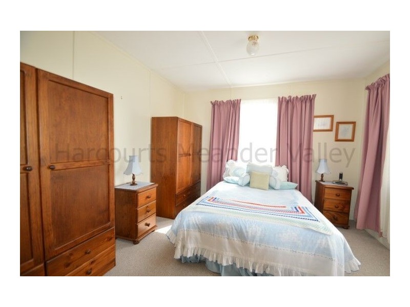 124 King St, Westbury TAS 7303